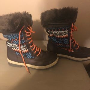 Rue 21 snow boots